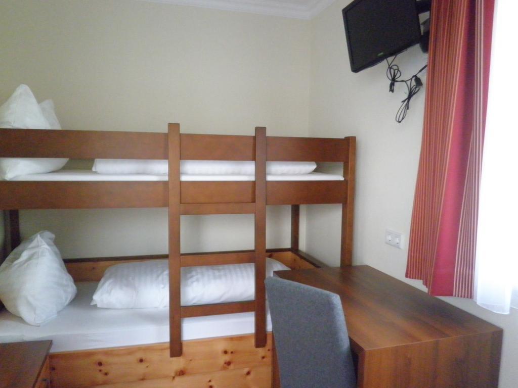 שלאדמינג Hotel Erlebniswelt Stocker חדר תמונה